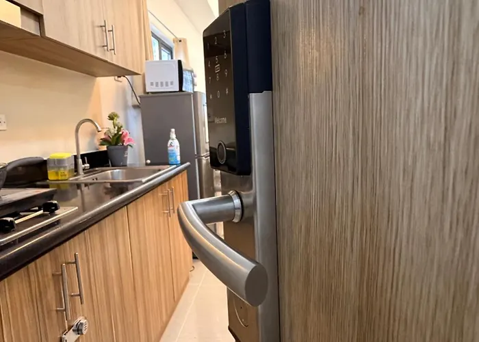 Shore 2 Residences Rm 539 Emerald Pool View By Prime Apartment Manila